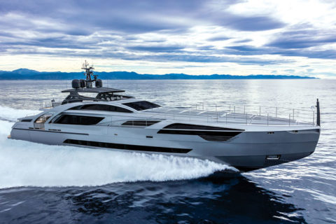 Pershing 140